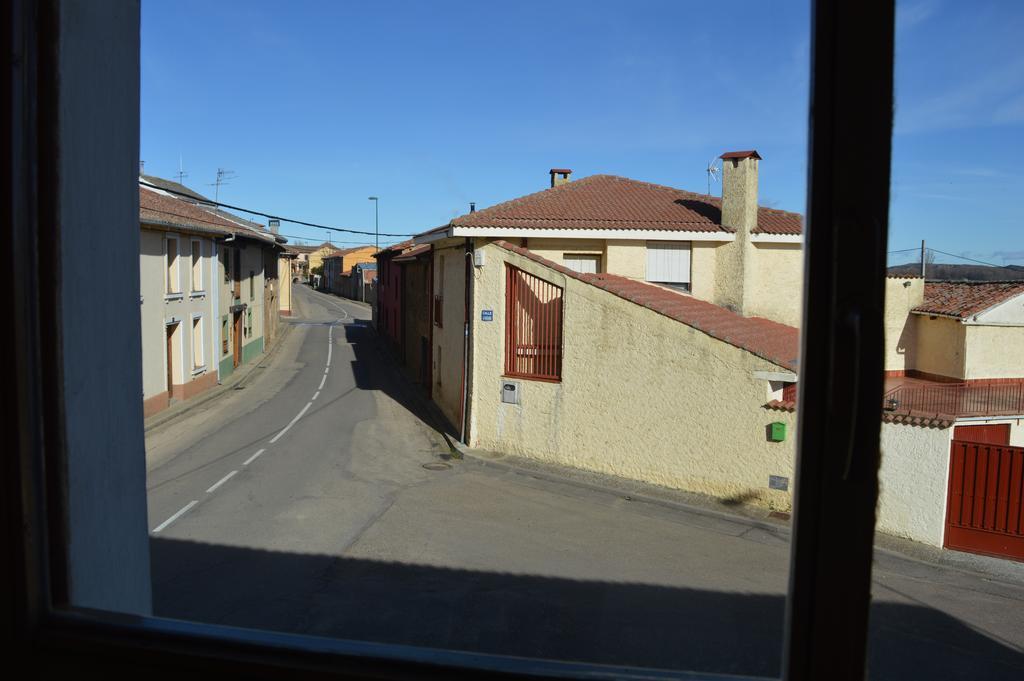 Casa Rural Los Llaganos Villaturiel Eksteriør bilde